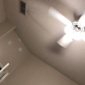 Meet your Posher, Elijah